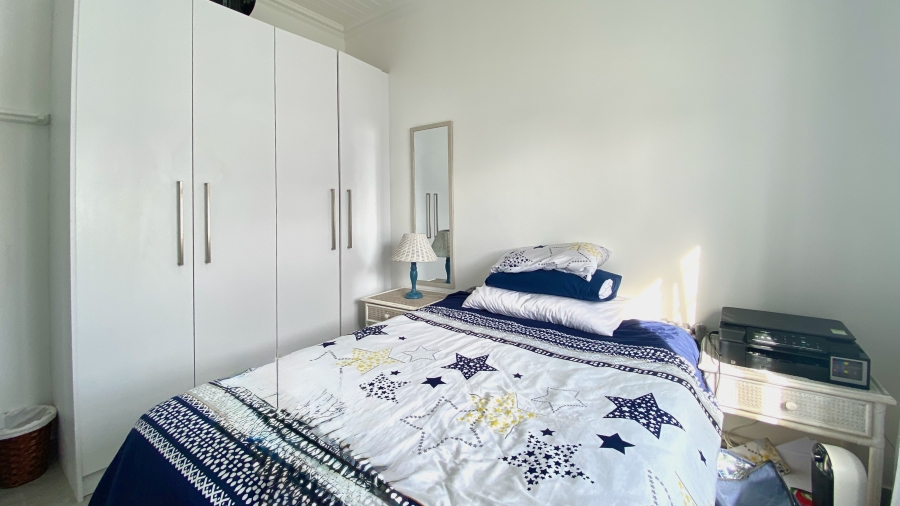2 Bedroom Property for Sale in Velddrif Western Cape